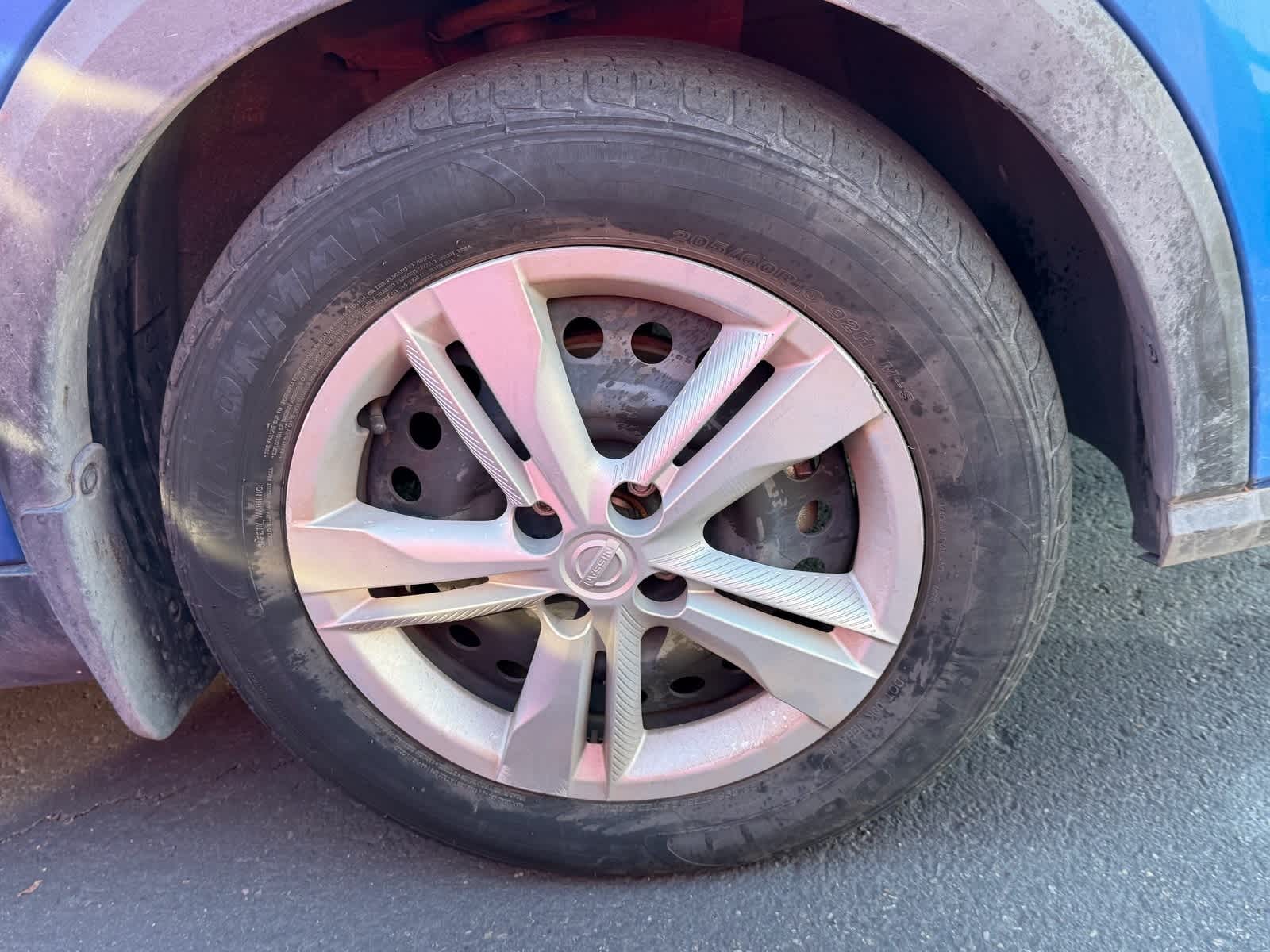 Thumbnail: 2023 Nissan Kicks - 6