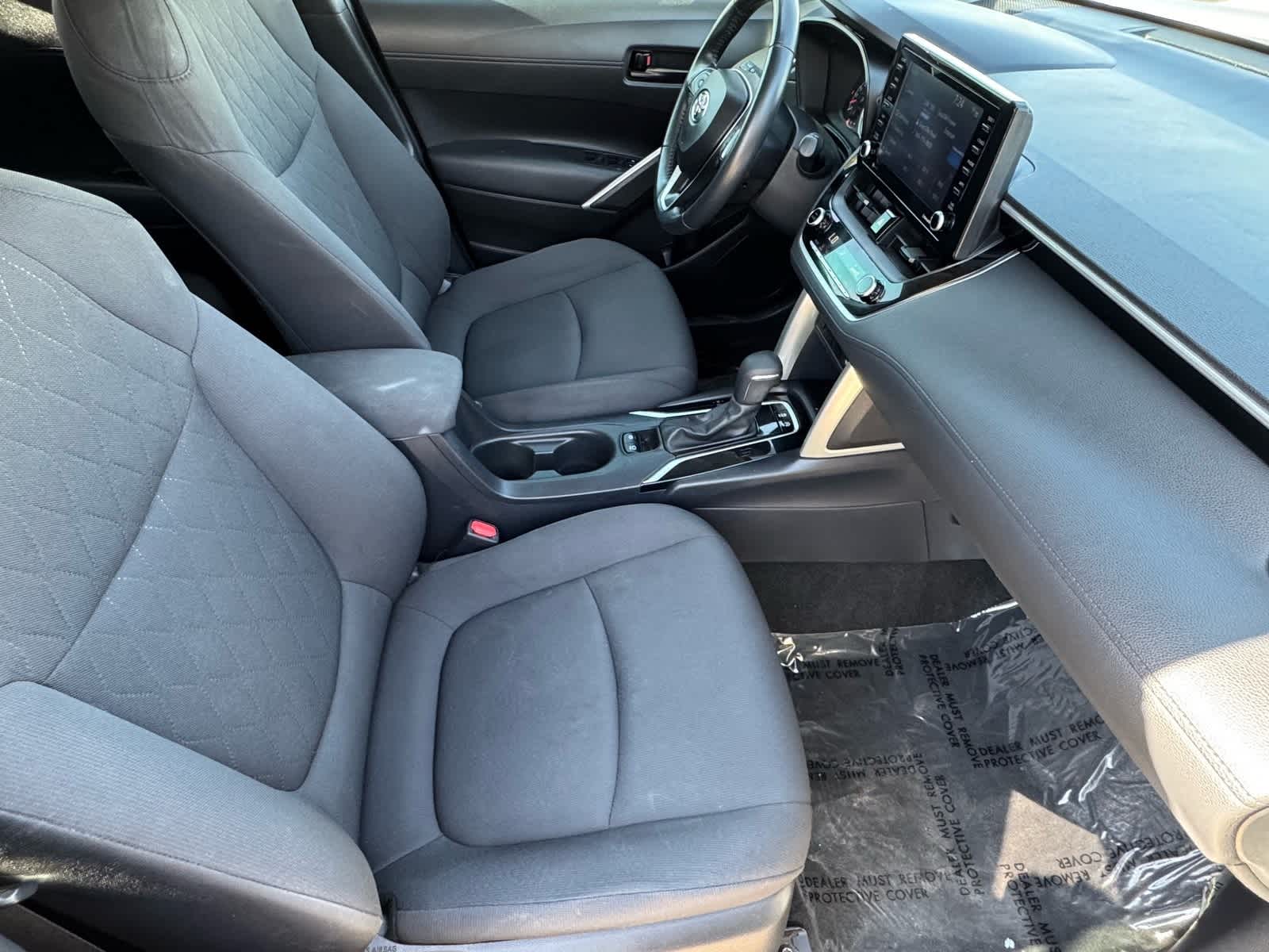 Thumbnail: 2022 Toyota Corolla Cross - 12