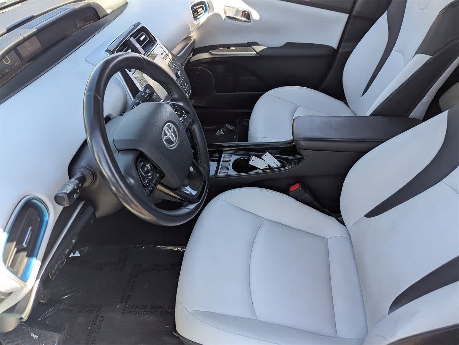 Thumbnail: 2022 Toyota Prius - 23