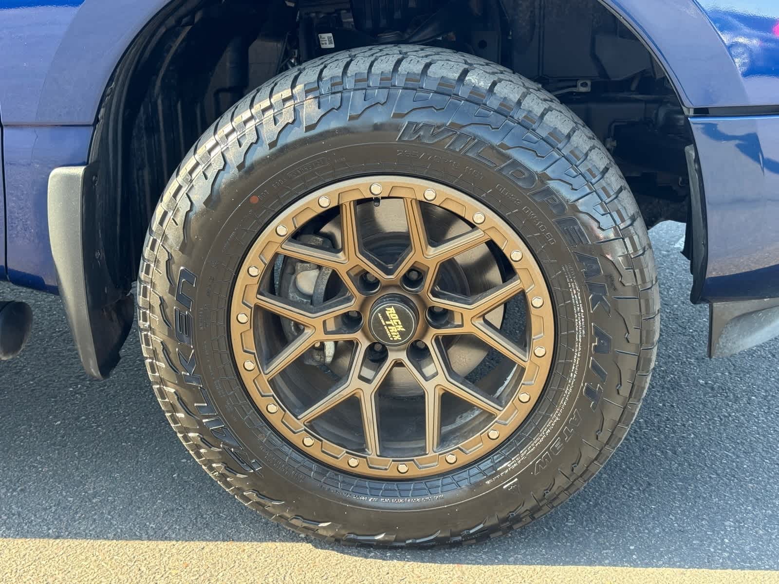 Thumbnail: 2021 Nissan Titan - 10