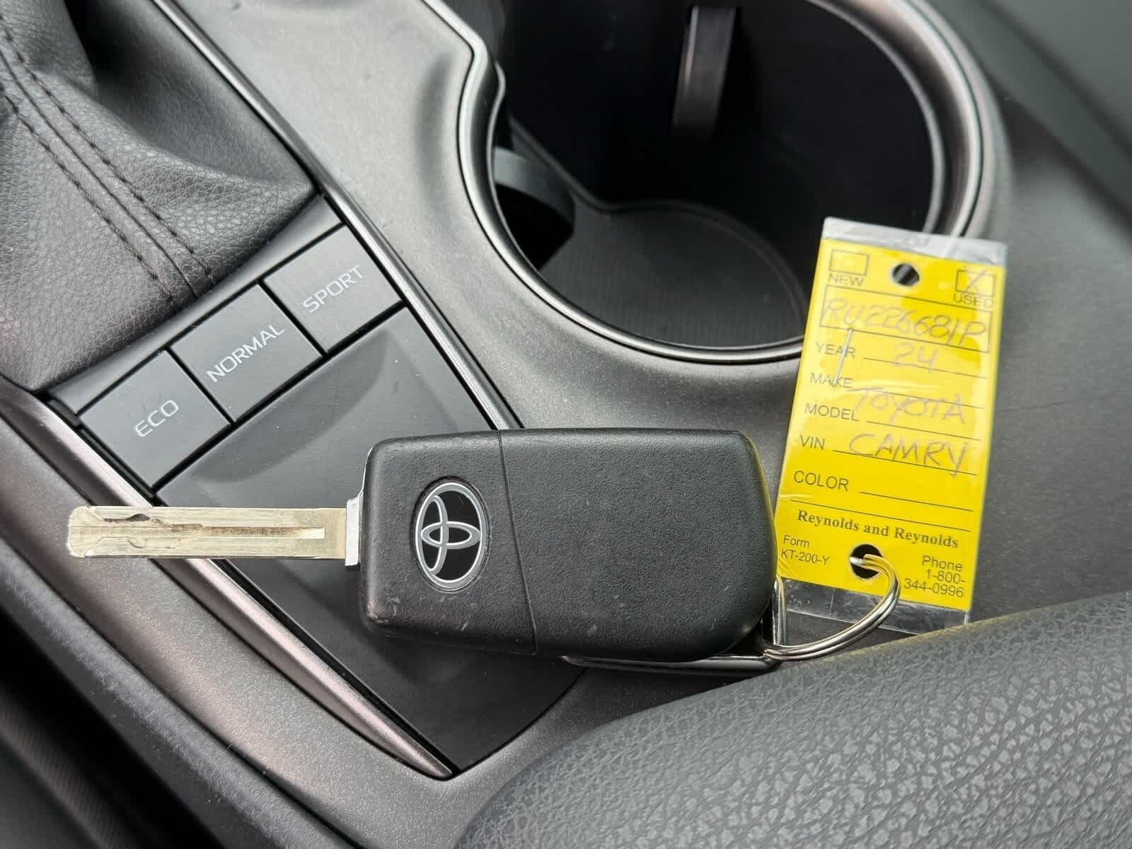 Thumbnail: 2024 Toyota Camry - 35