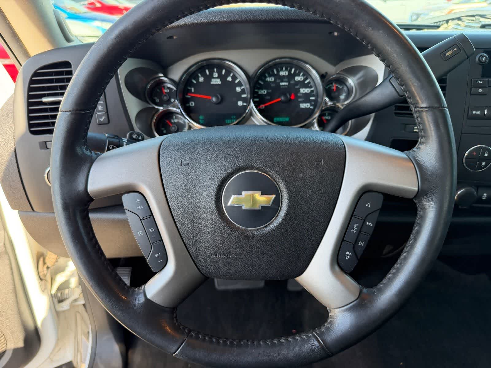 Thumbnail: 2013 Chevrolet Silverado 1500 - 15