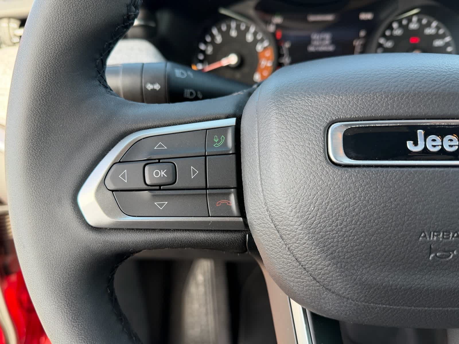 Thumbnail: 2025 Jeep Compass - 32