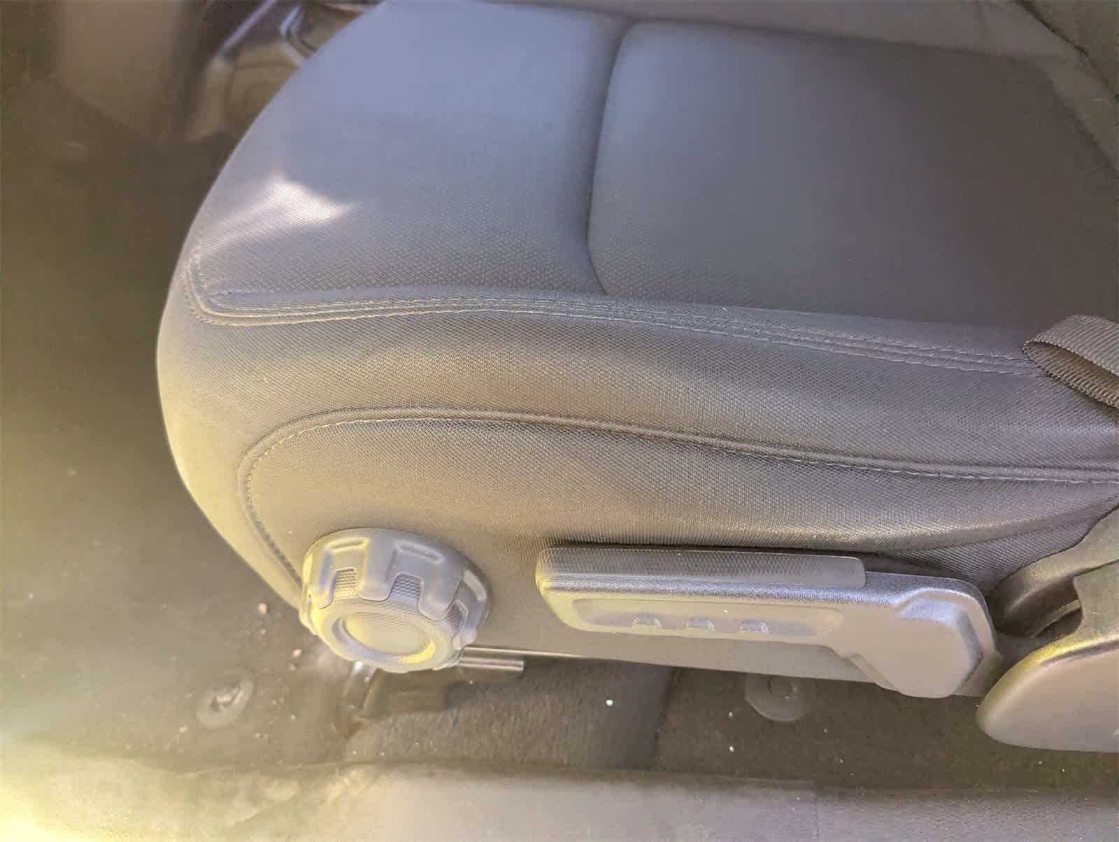 Thumbnail: 2023 Jeep Wrangler - 24