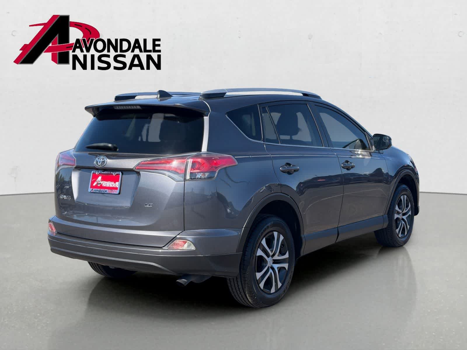 Thumbnail: 2016 Toyota RAV4 - 6