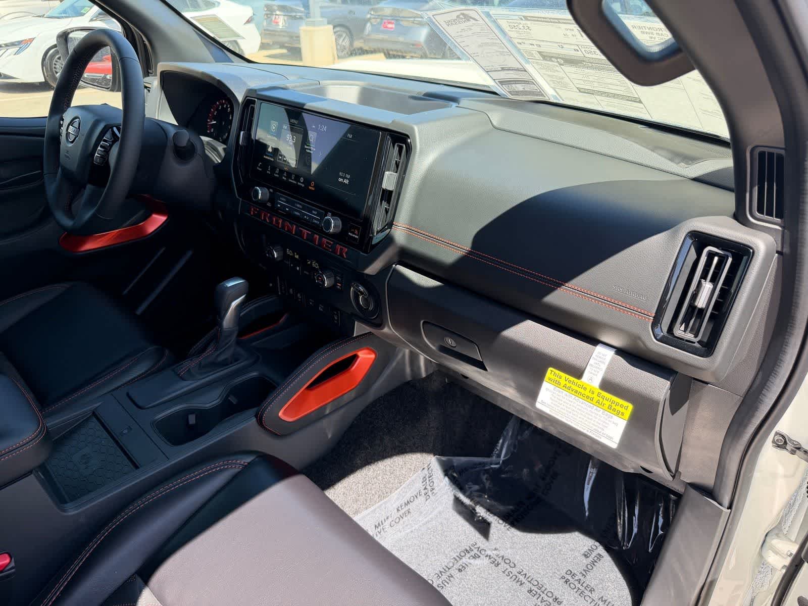 Thumbnail: 2026 Nissan Frontier - 9