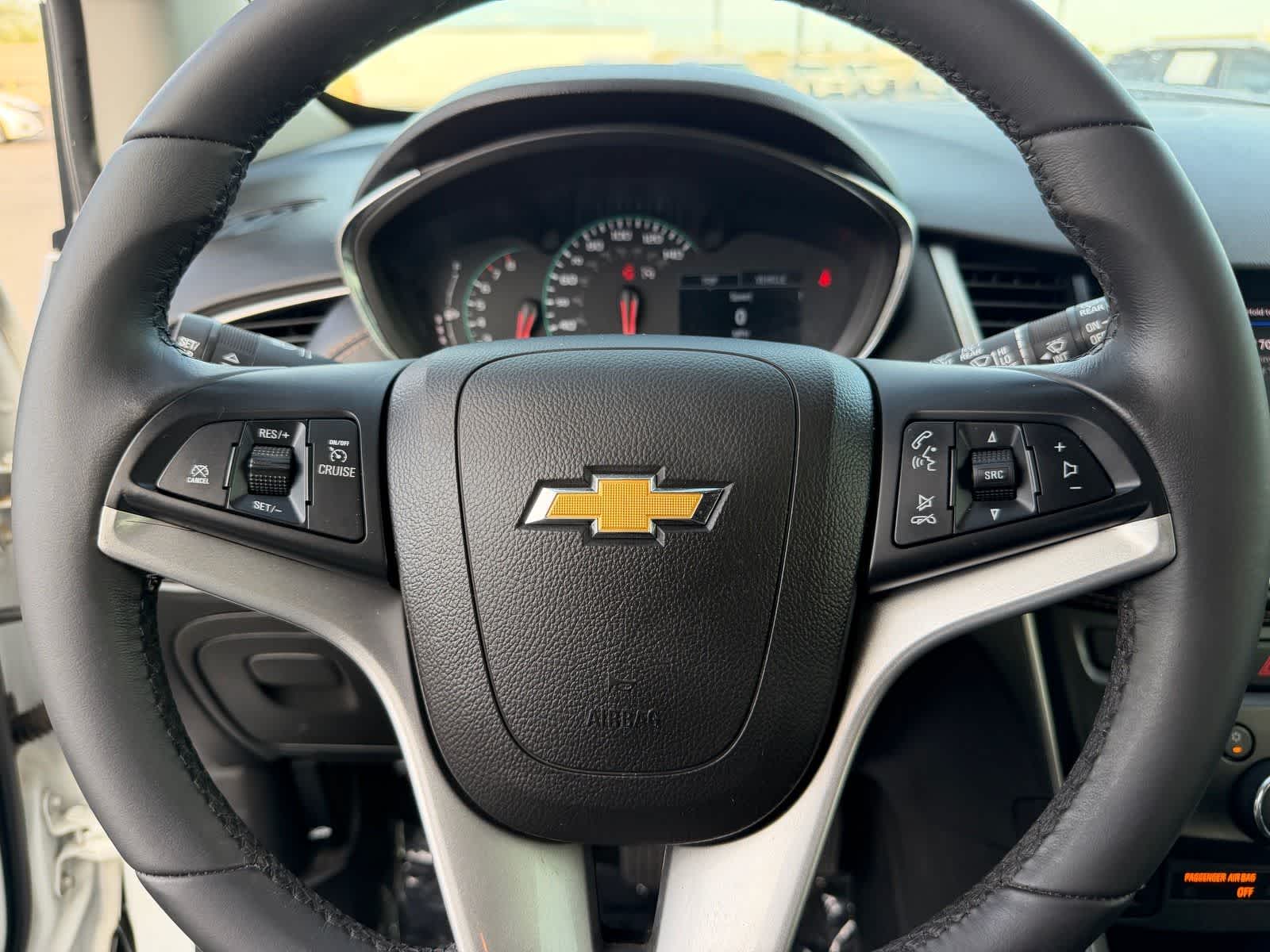 Thumbnail: 2021 Chevrolet Trax - 16