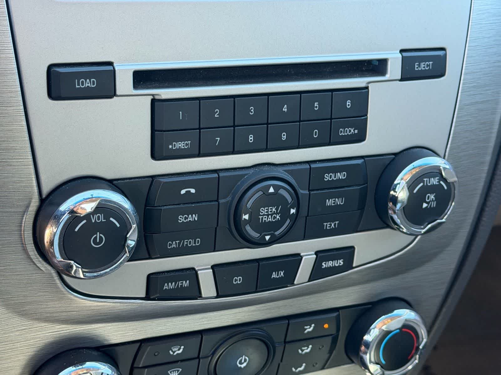 Thumbnail: 2011 Ford Fusion - 27