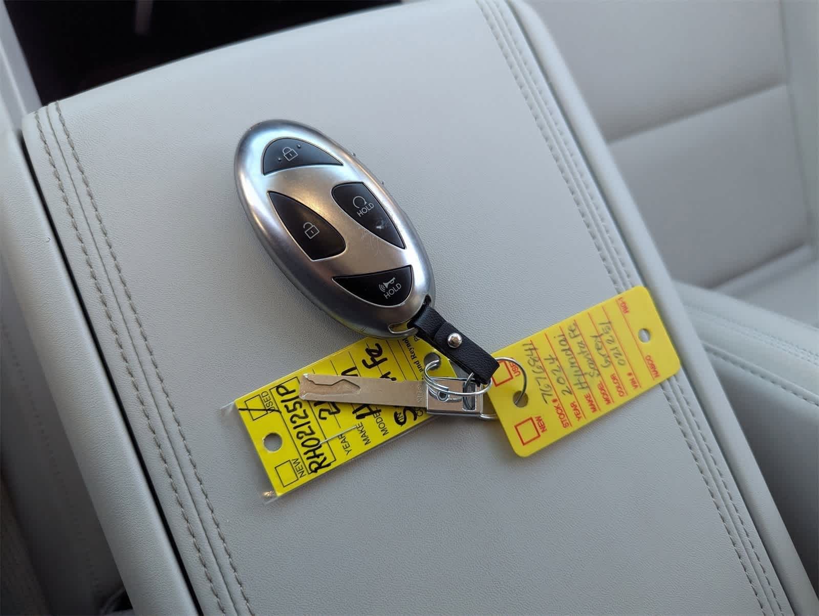 Thumbnail: 2024 Hyundai Santa Fe - 36