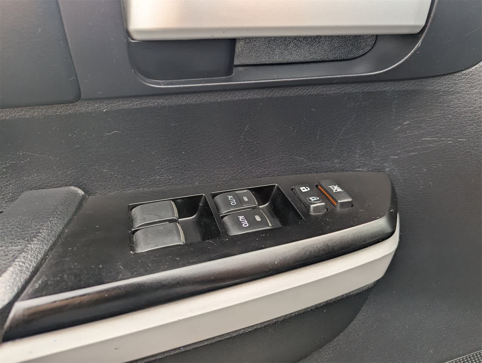 Thumbnail: 2019 Toyota Tundra - 24