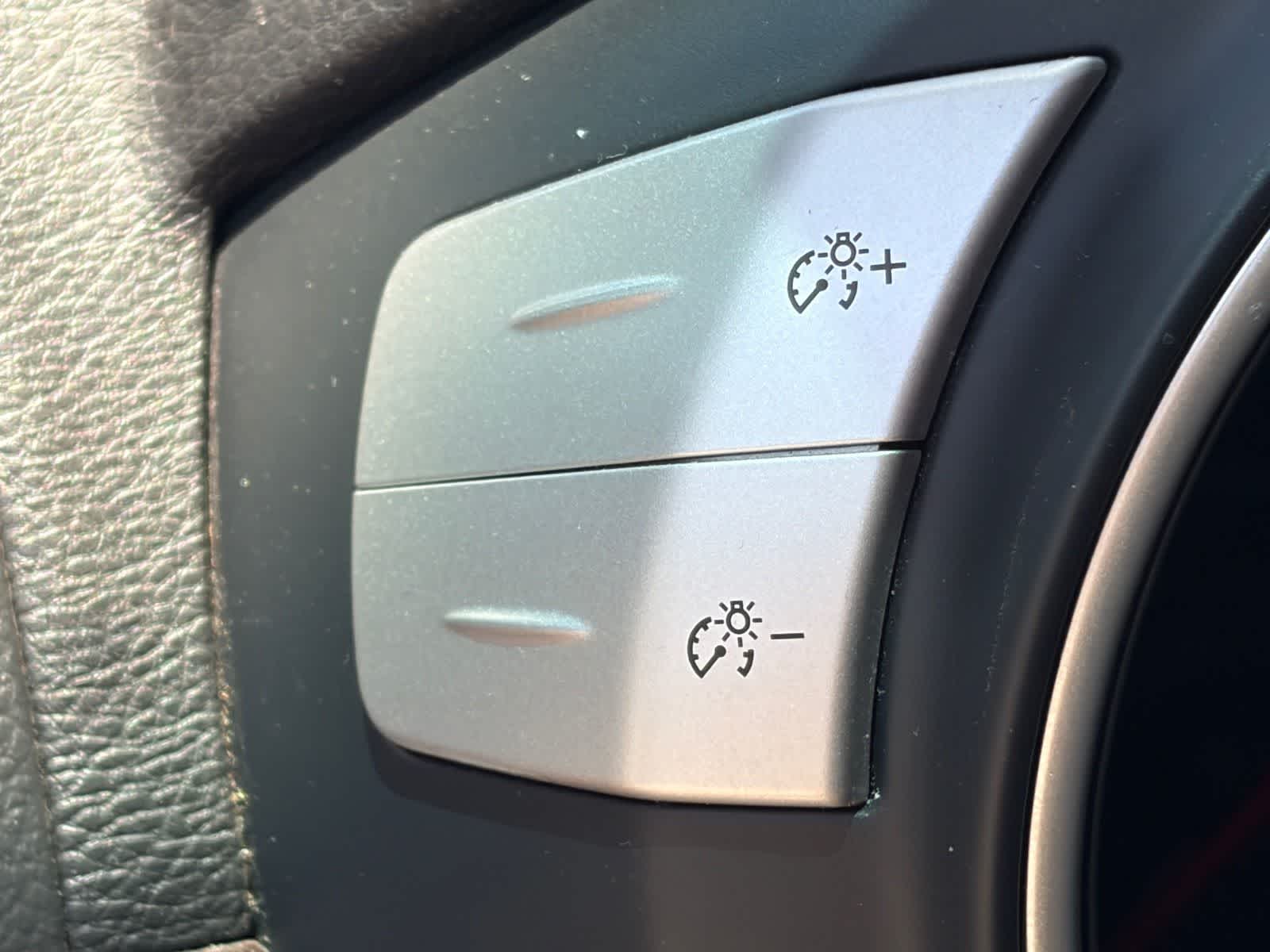 Thumbnail: 2016 Nissan Quest - 10