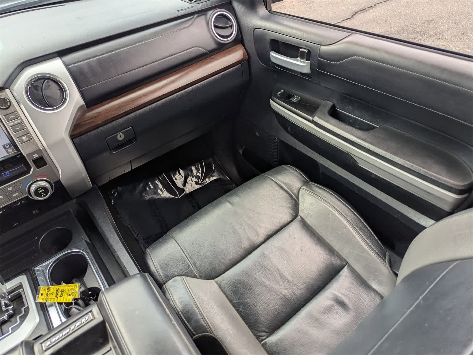 Thumbnail: 2019 Toyota Tundra - 18