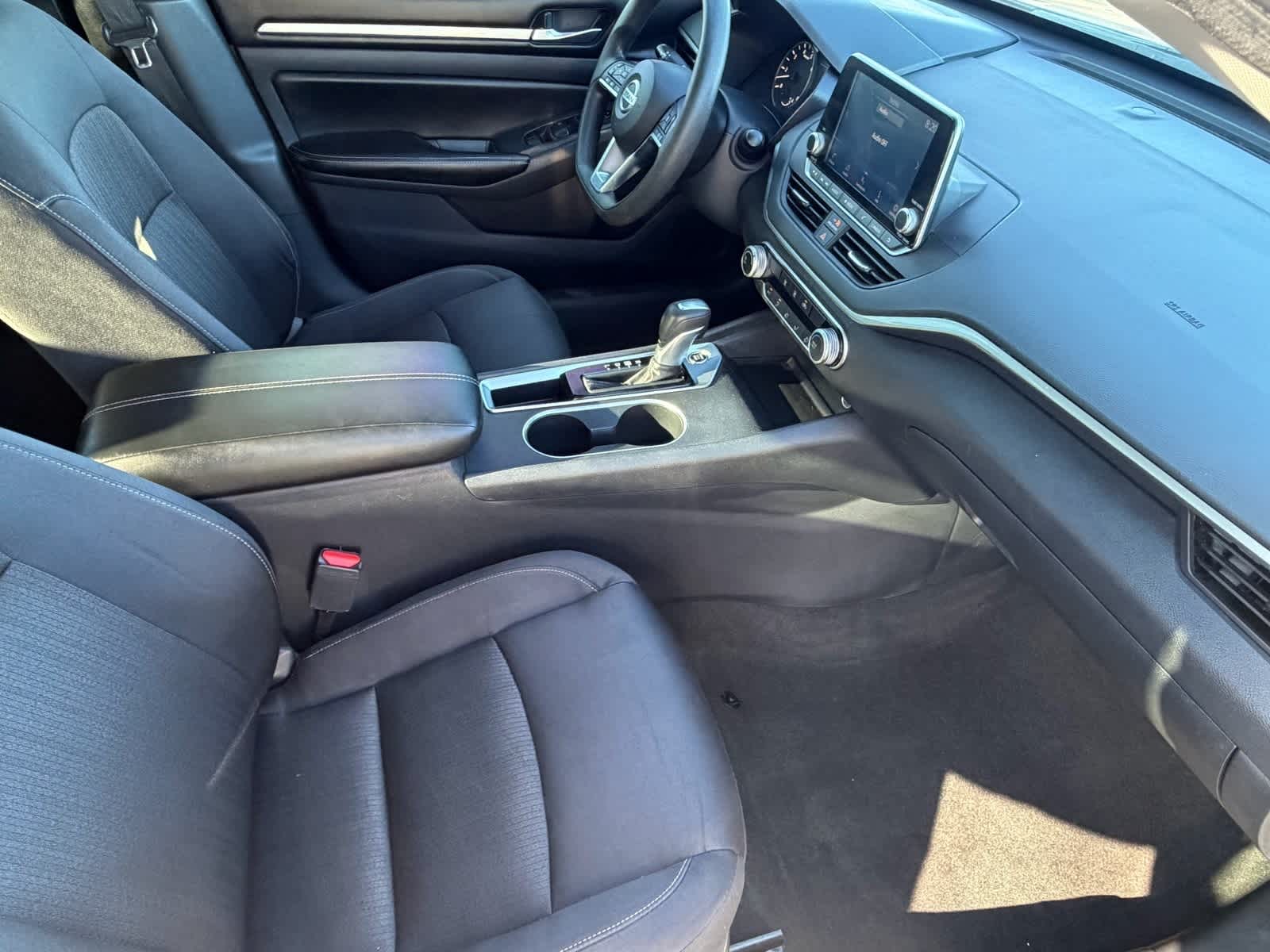 Thumbnail: 2022 Nissan Altima - 11