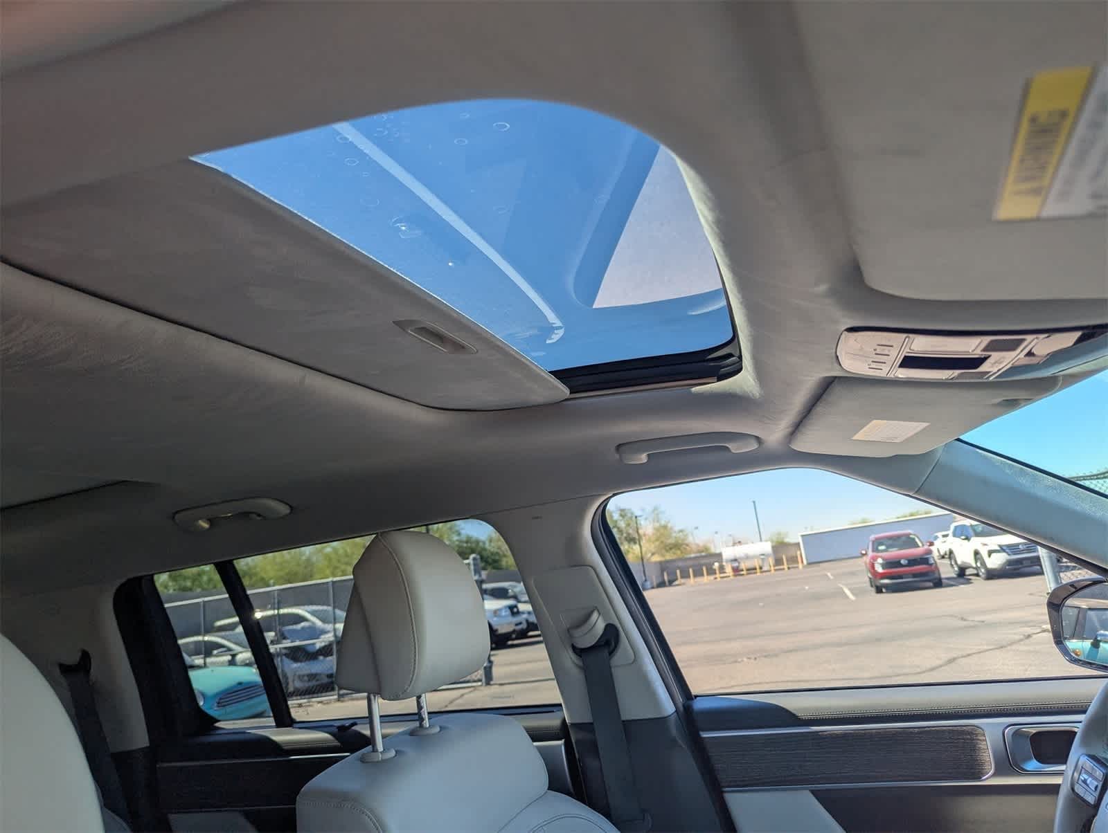 Thumbnail: 2024 Hyundai Santa Fe - 12