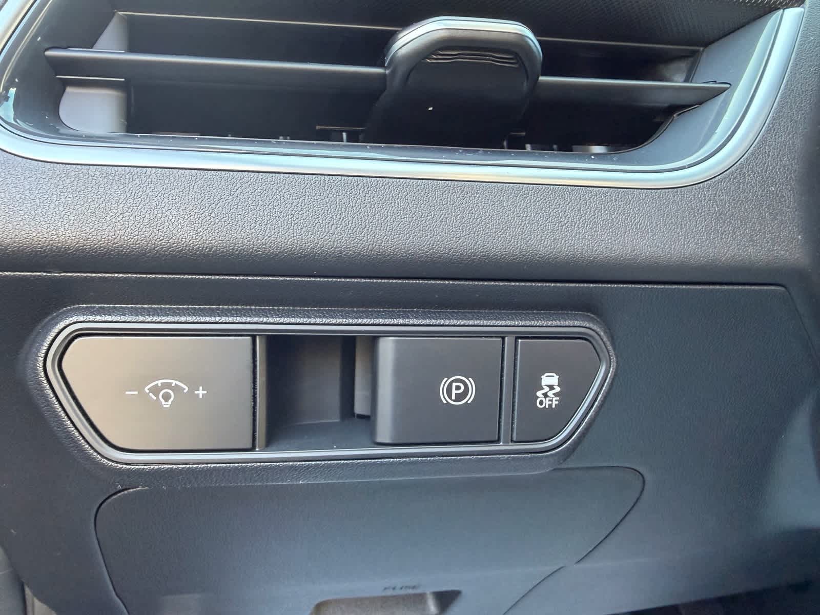 Thumbnail: 2025 Kia K4 - 14