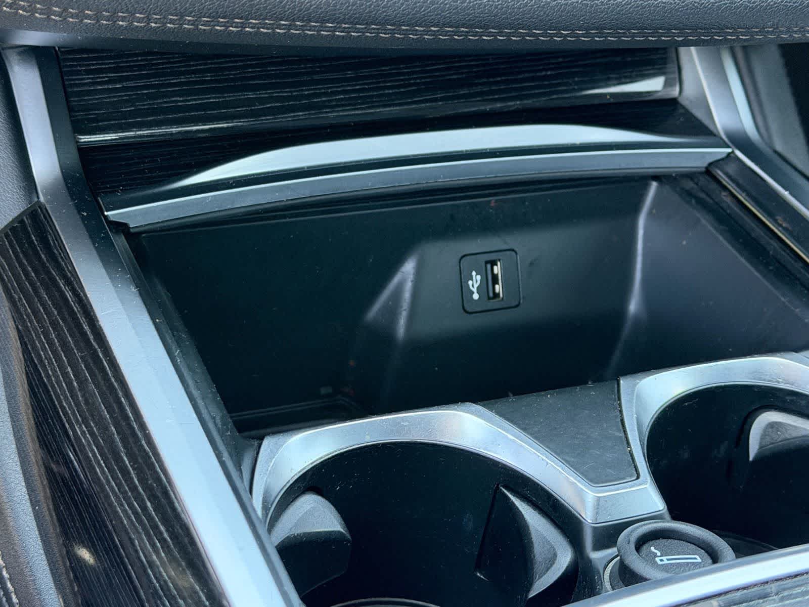 Thumbnail: 2019 BMW 7 Series - 32