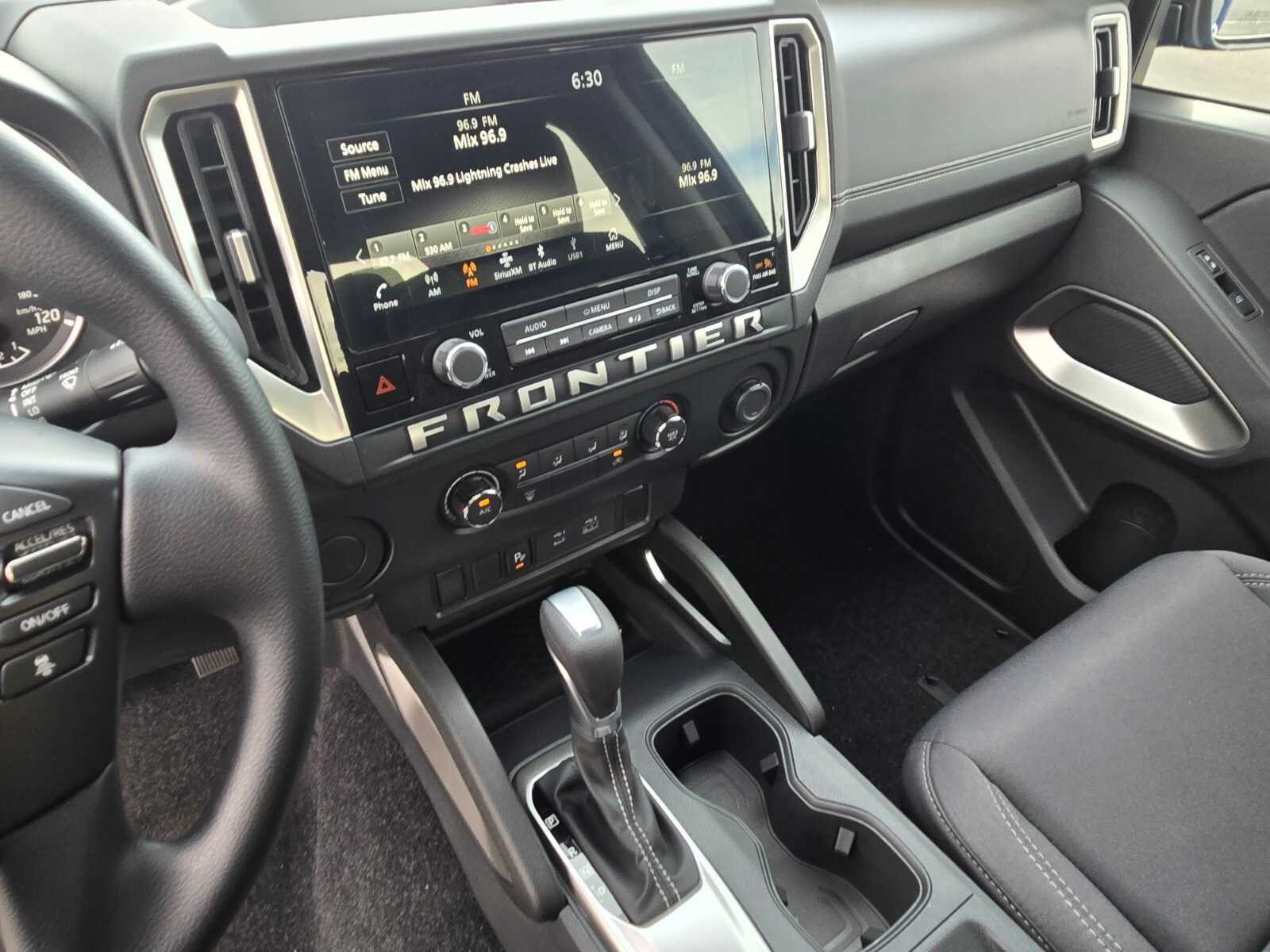 Thumbnail: 2026 Nissan Frontier - 21