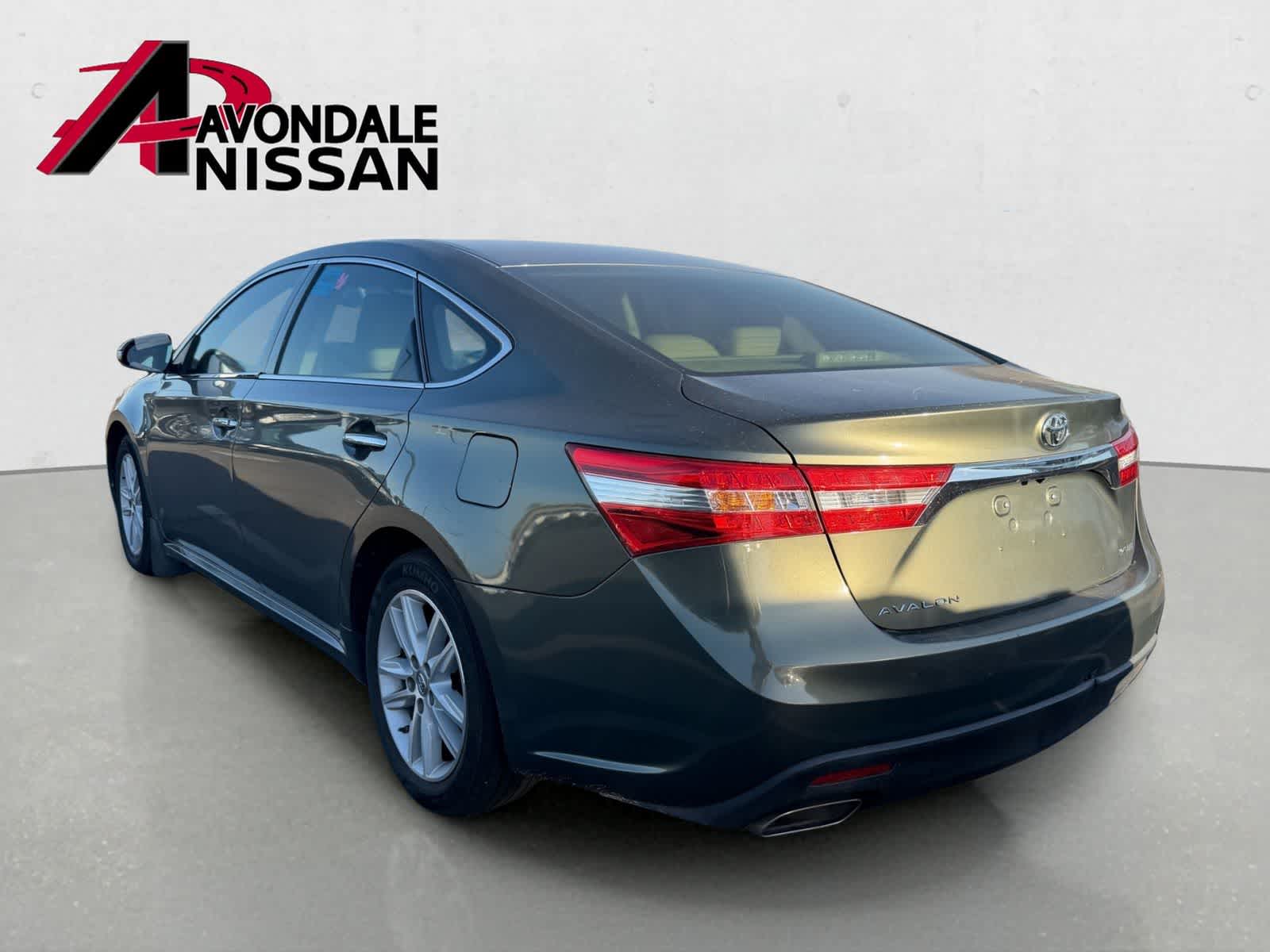 Thumbnail: 2013 Toyota Avalon - 2