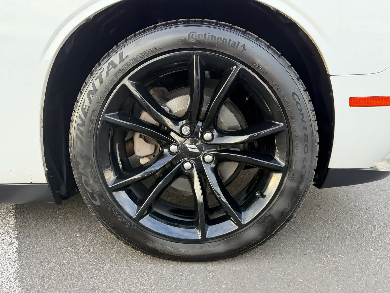 Thumbnail: 2017 Dodge Challenger - 10