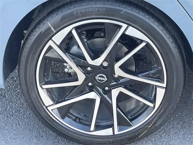 Thumbnail: 2025 Nissan Sentra - 10