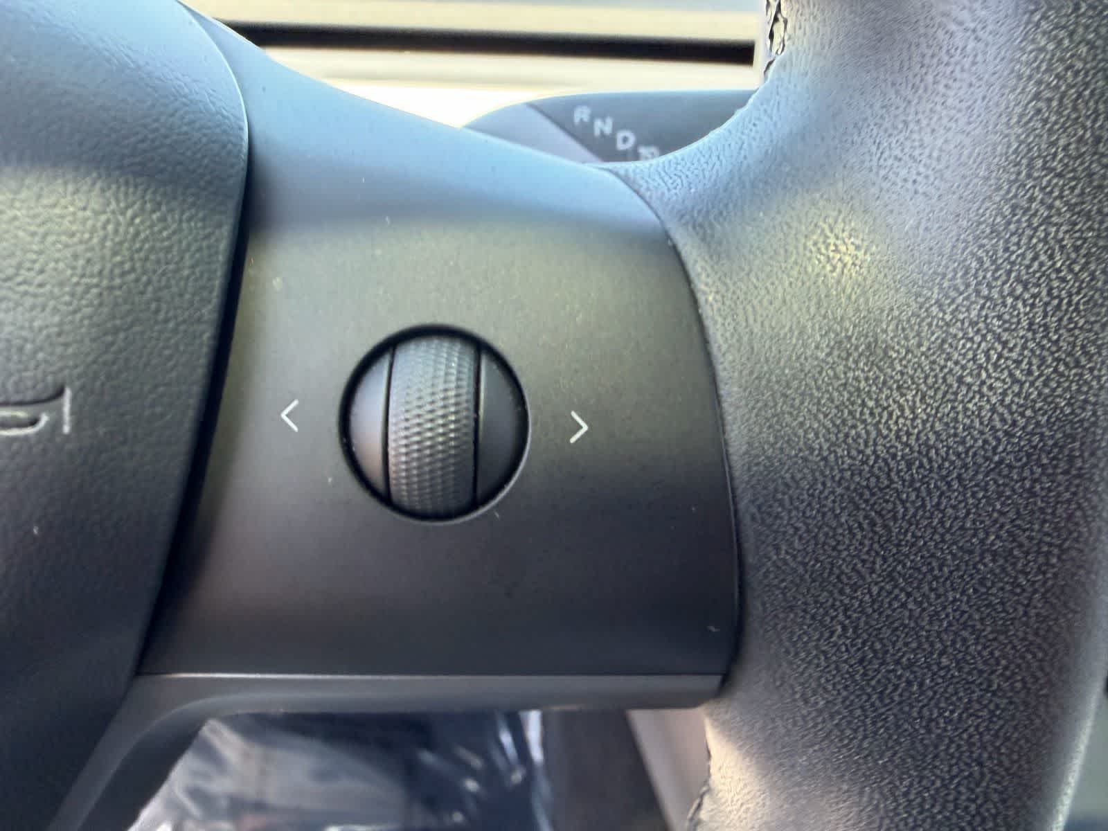 Thumbnail: 2020 Tesla Model Y - 36