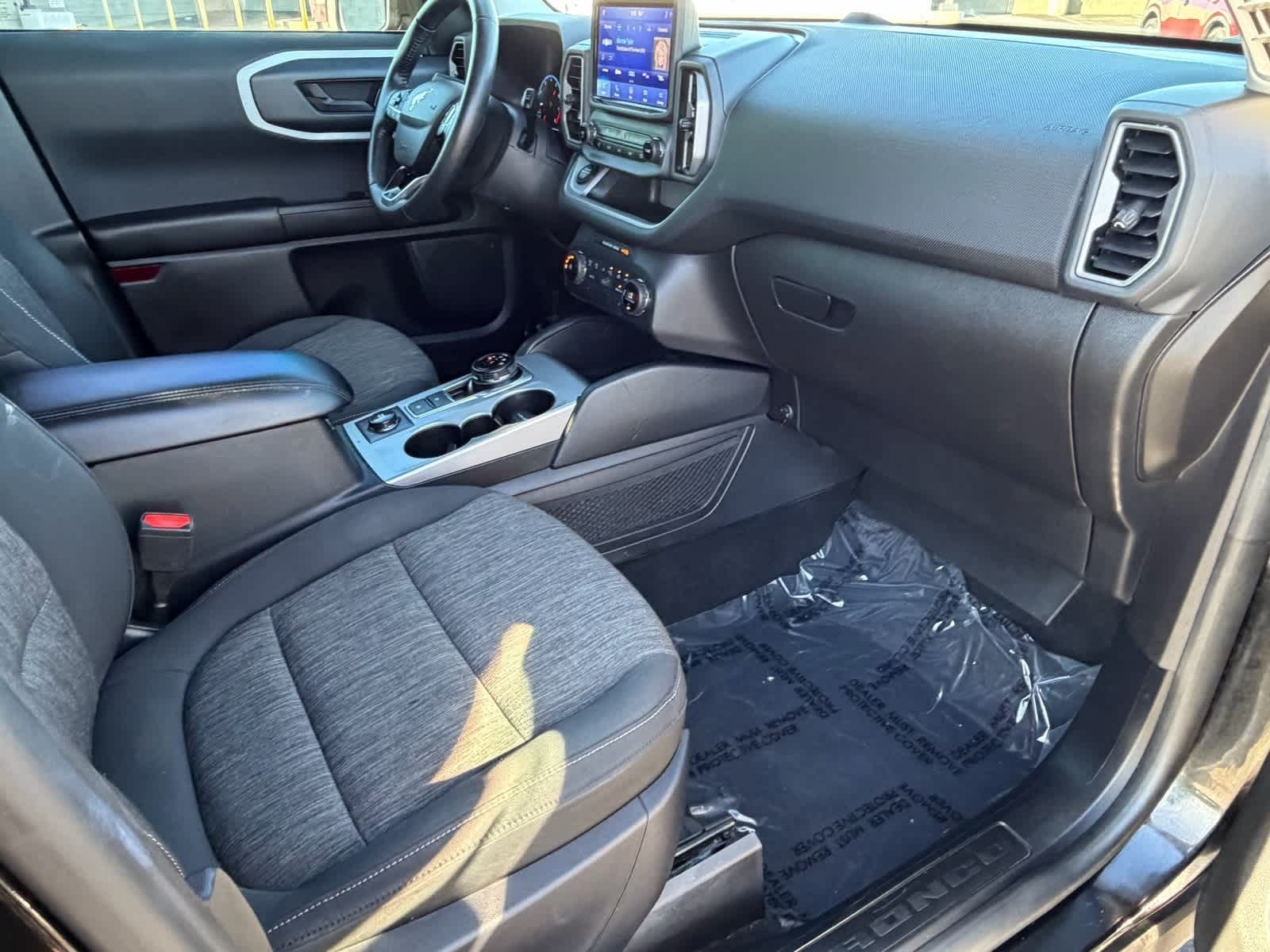 Thumbnail: 2021 Ford Bronco Sport - 13