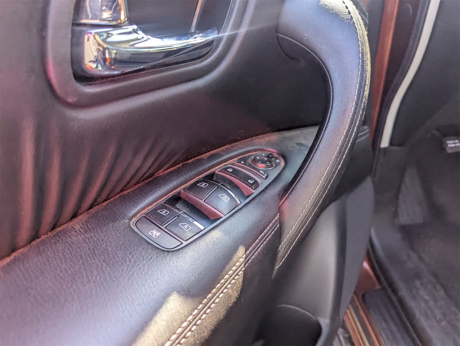 Thumbnail: 2019 Nissan Armada - 15