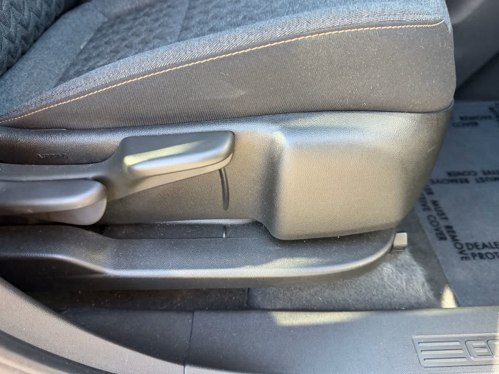 Thumbnail: 2022 Chevrolet Equinox - 12