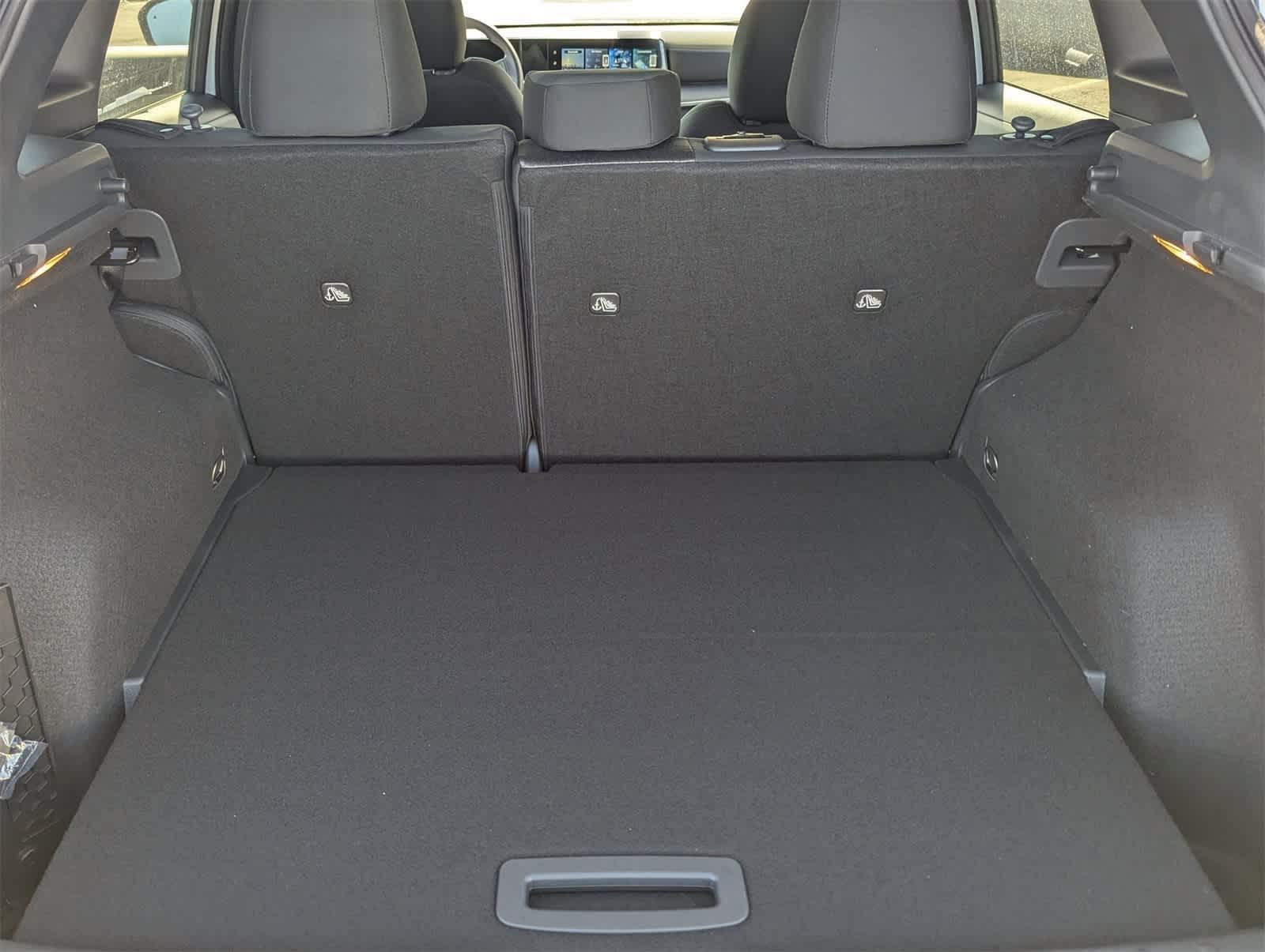 Thumbnail: 2026 Nissan Kicks - 11