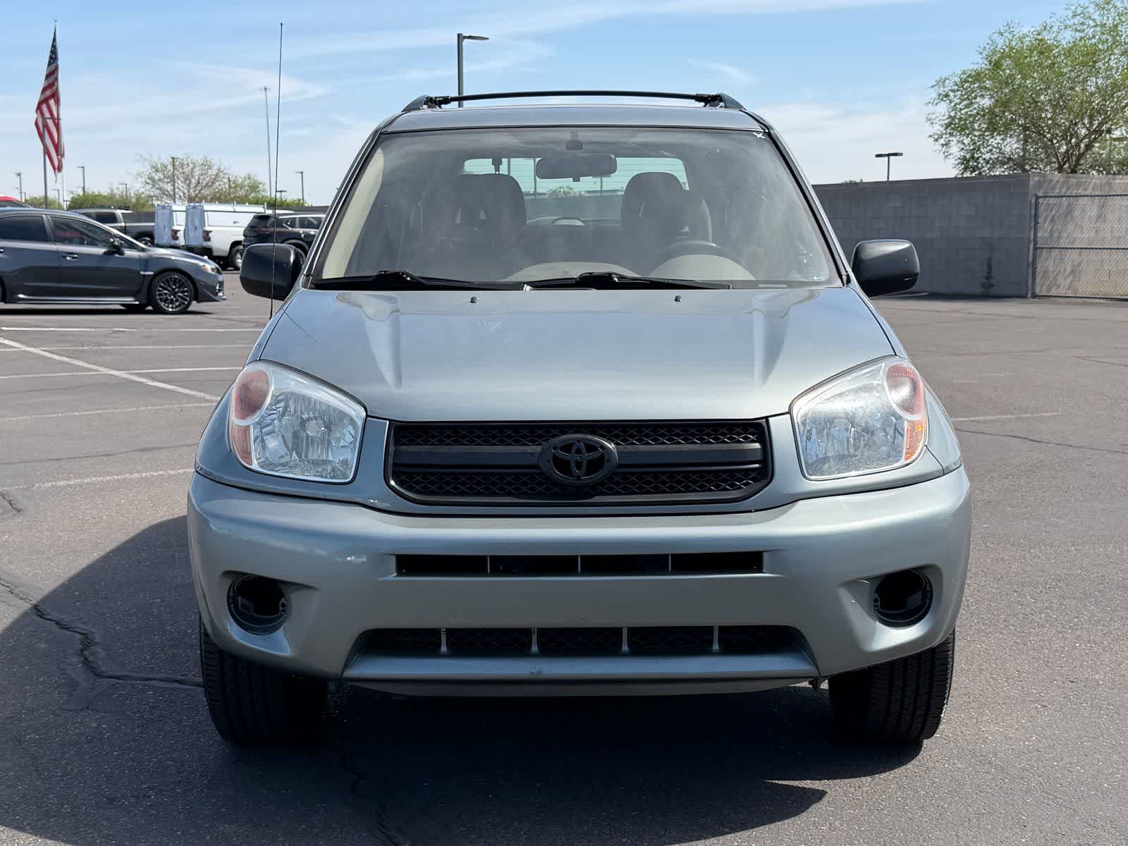 Thumbnail: 2004 Toyota RAV4 - 23