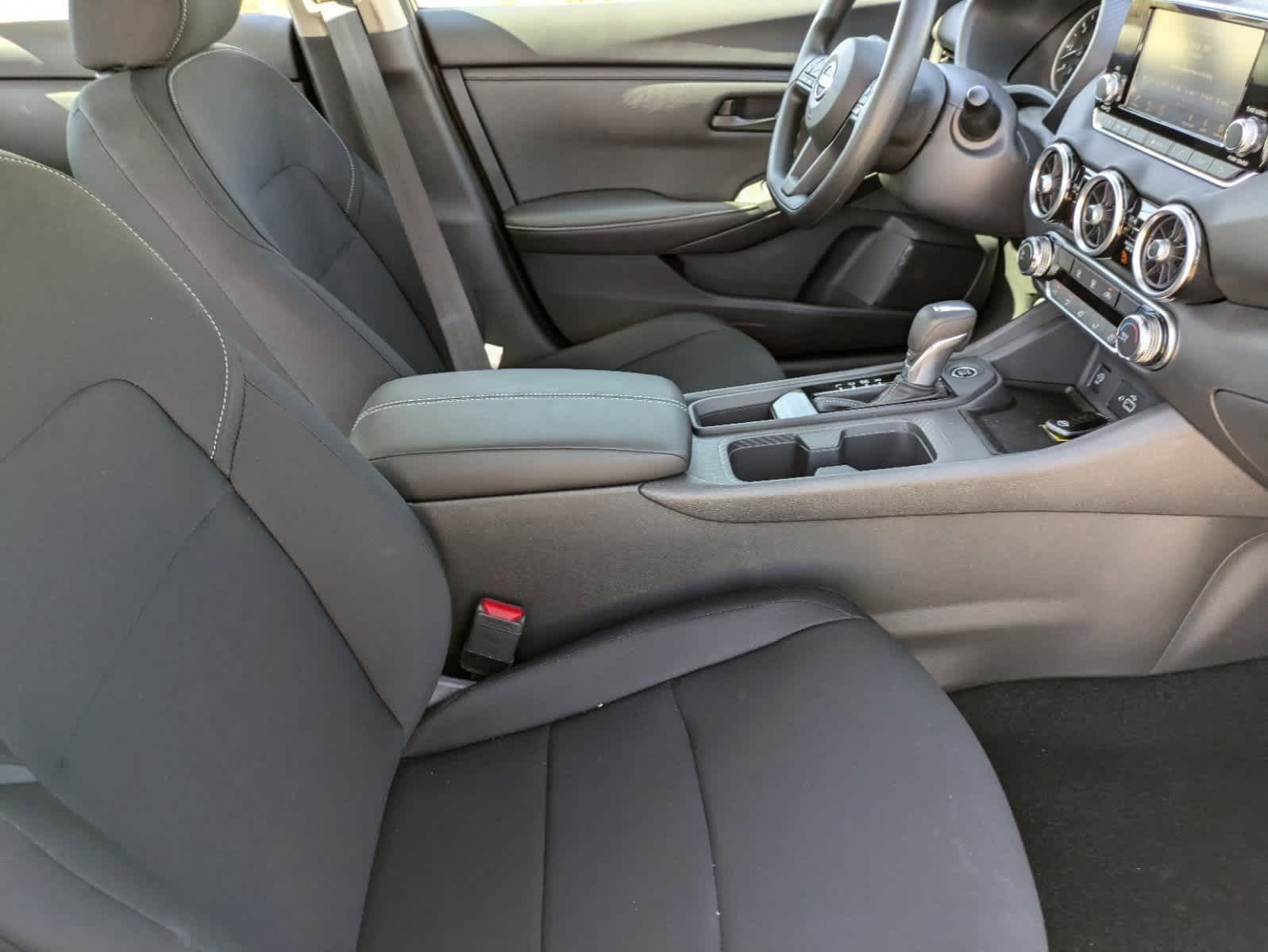 Thumbnail: 2025 Nissan Sentra - 12