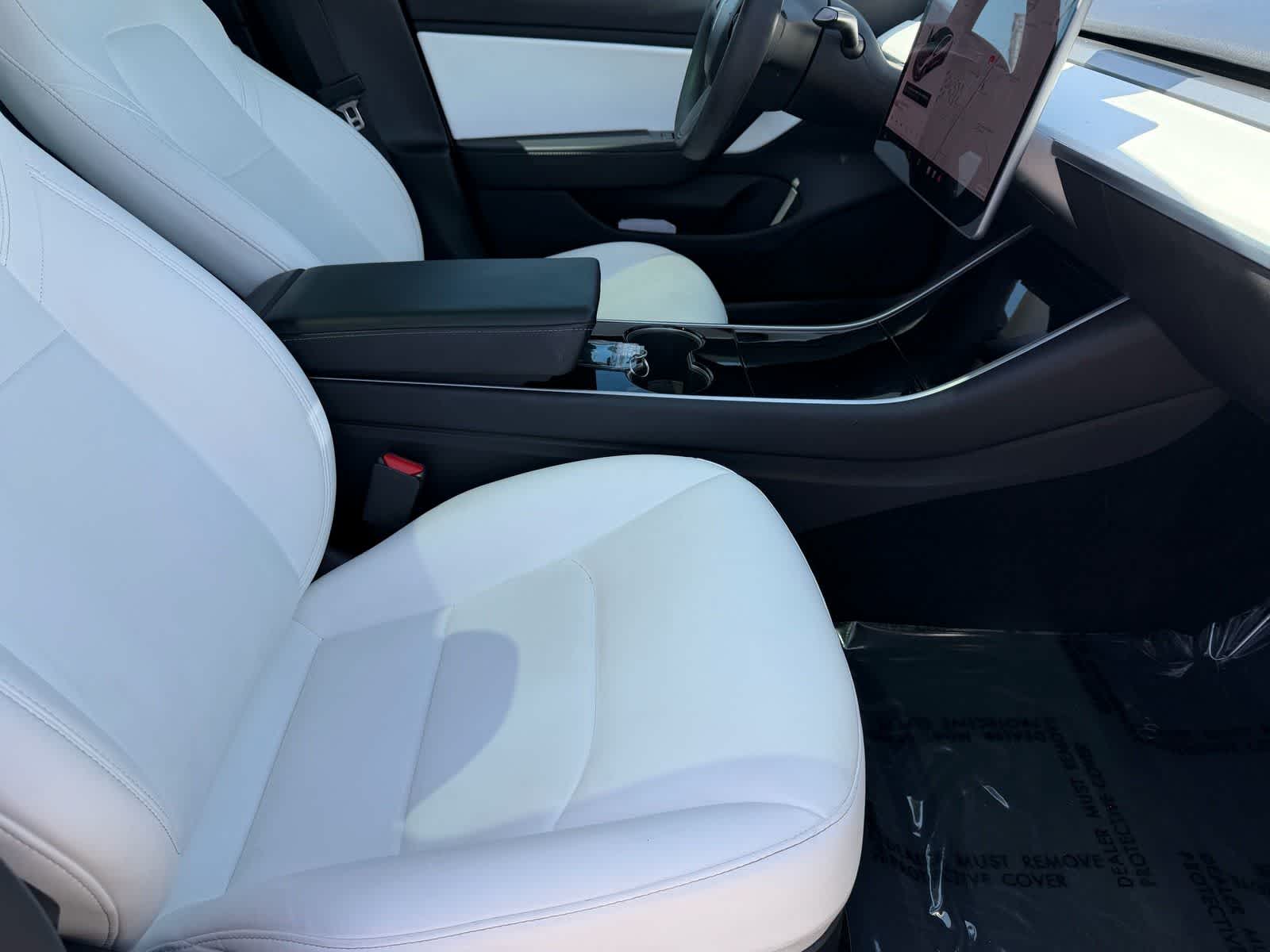 Thumbnail: 2020 Tesla Model 3 - 13