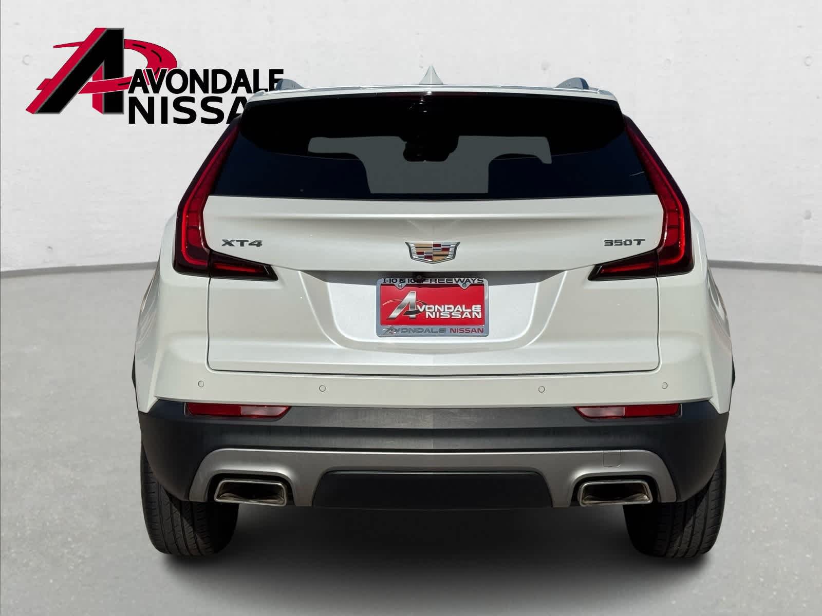 Thumbnail: 2022 Cadillac XT4 - 5