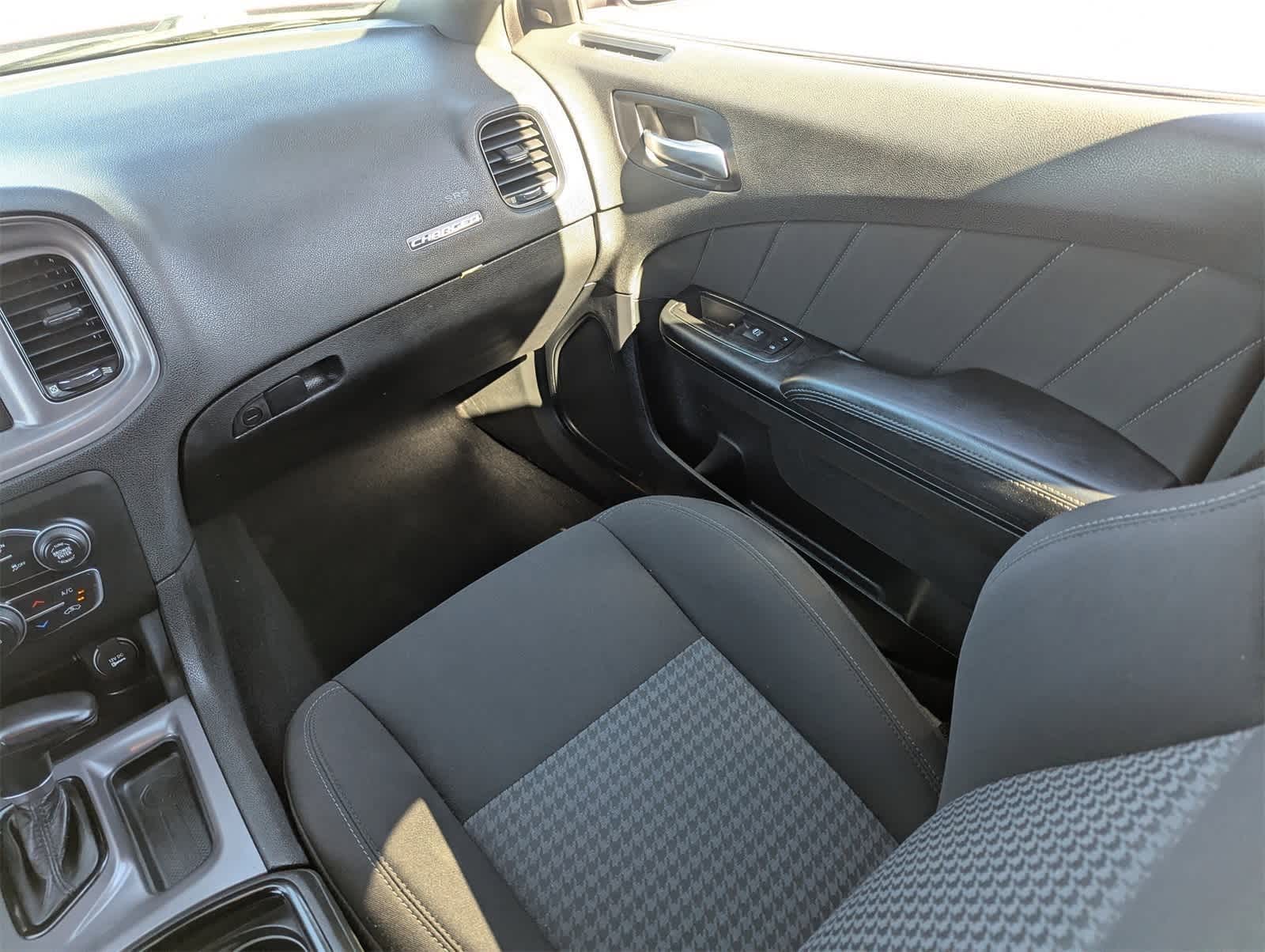 Thumbnail: 2023 Dodge Charger - 17