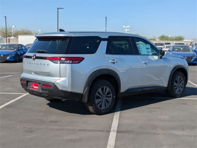 2025 Nissan Pathfinder S 6