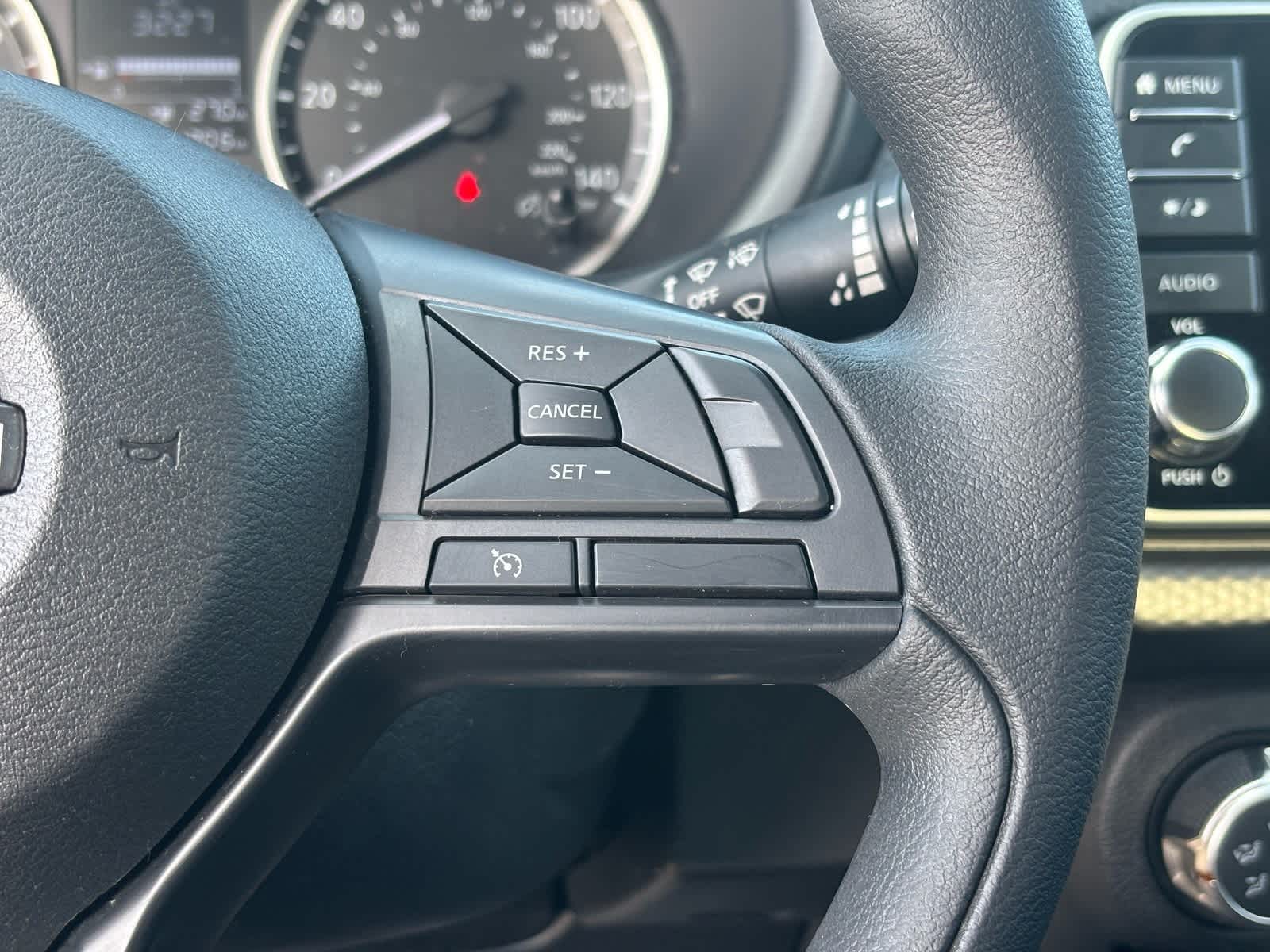 Thumbnail: 2023 Nissan Kicks - 19