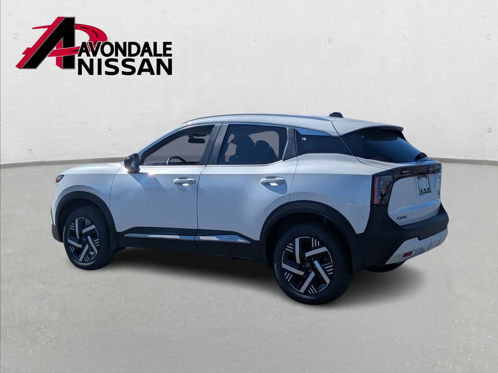 Thumbnail: 2026 Nissan Kicks - 4
