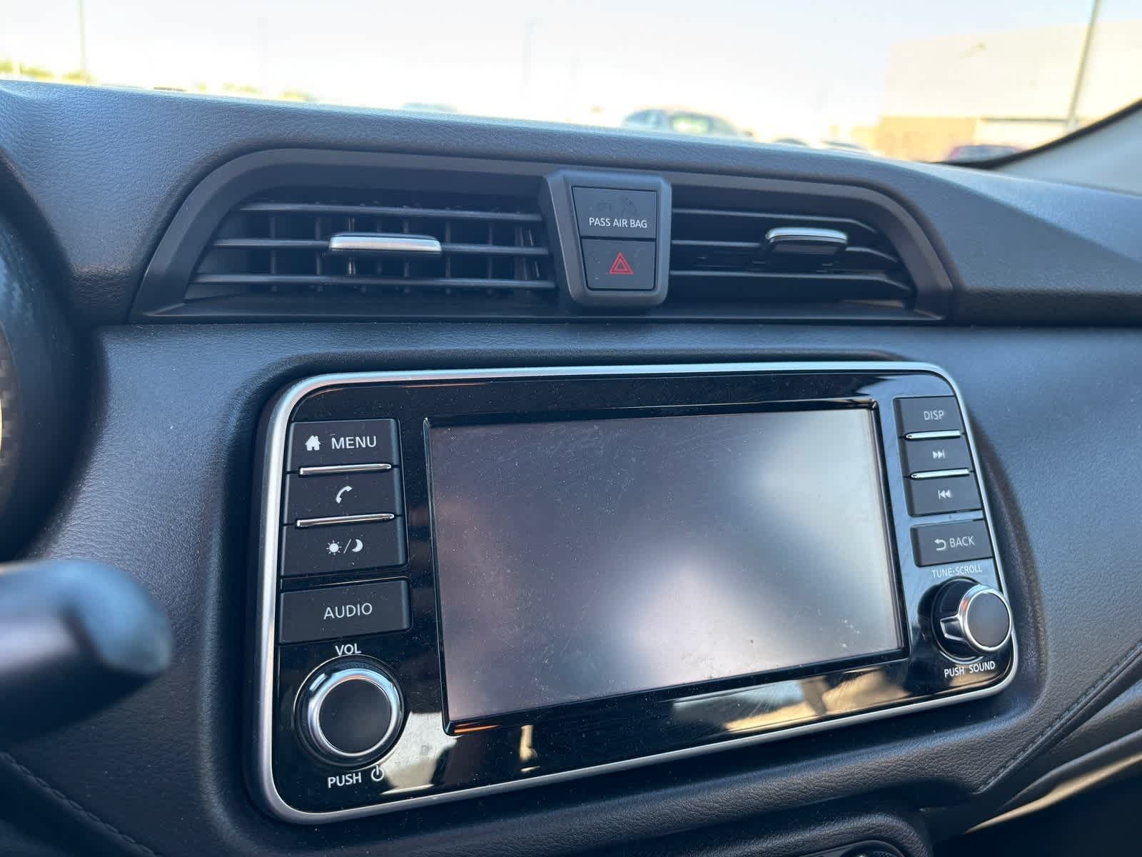 Thumbnail: 2020 Nissan Versa - 8