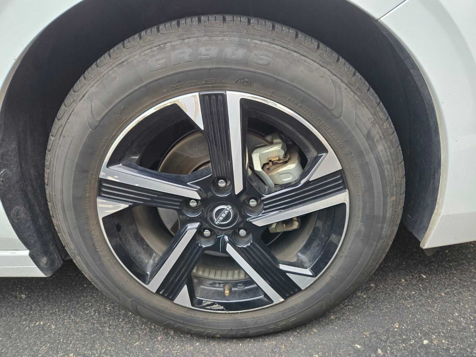 Thumbnail: 2024 Nissan Sentra - 6