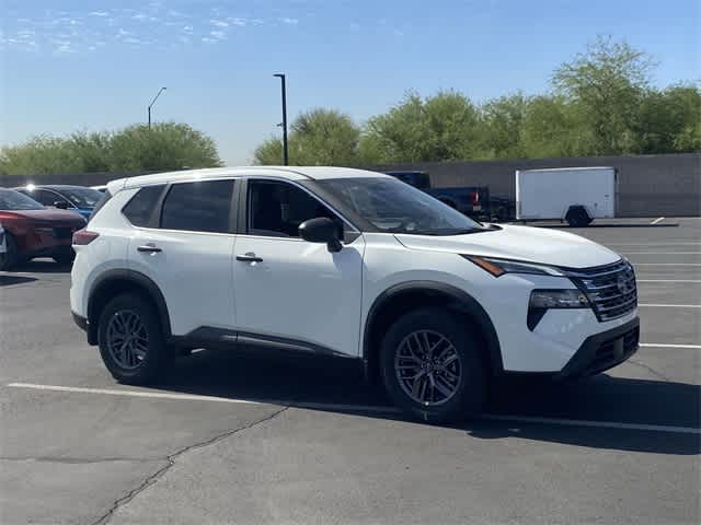 2025 Nissan Rogue S 8