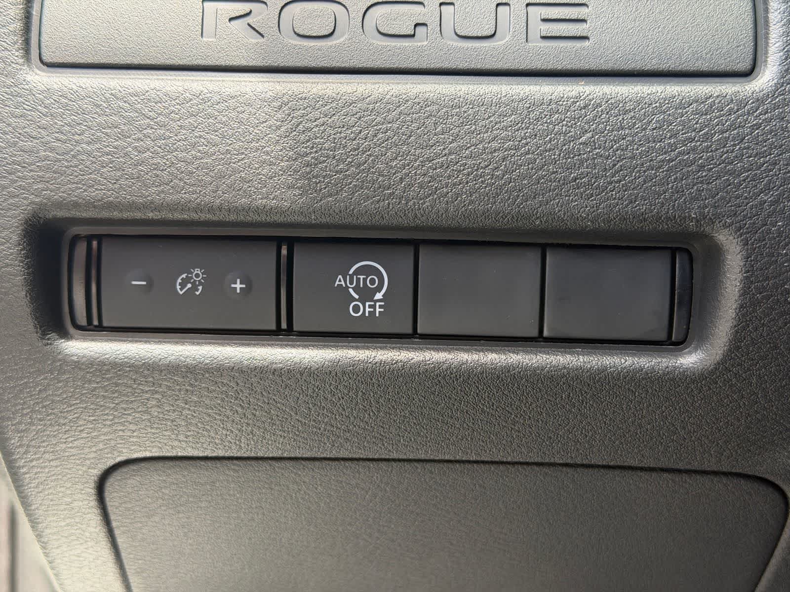 Thumbnail: 2026 Nissan Rogue - 14