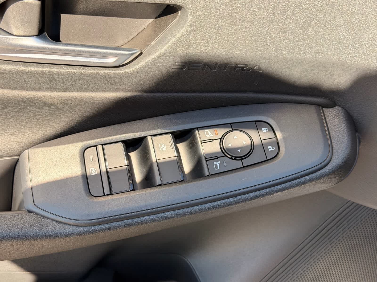 Thumbnail: 2026 Nissan Sentra - 8