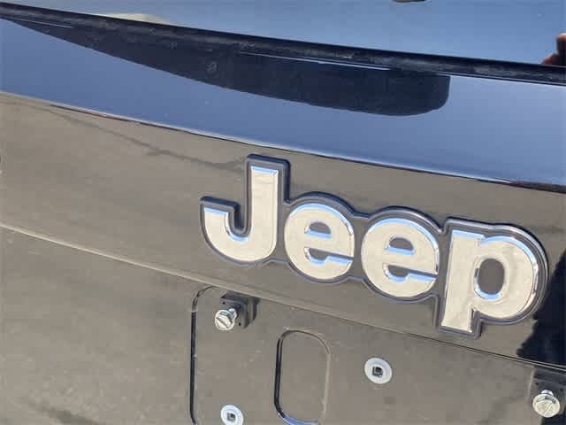 Thumbnail: 2023 Jeep Renegade - 8