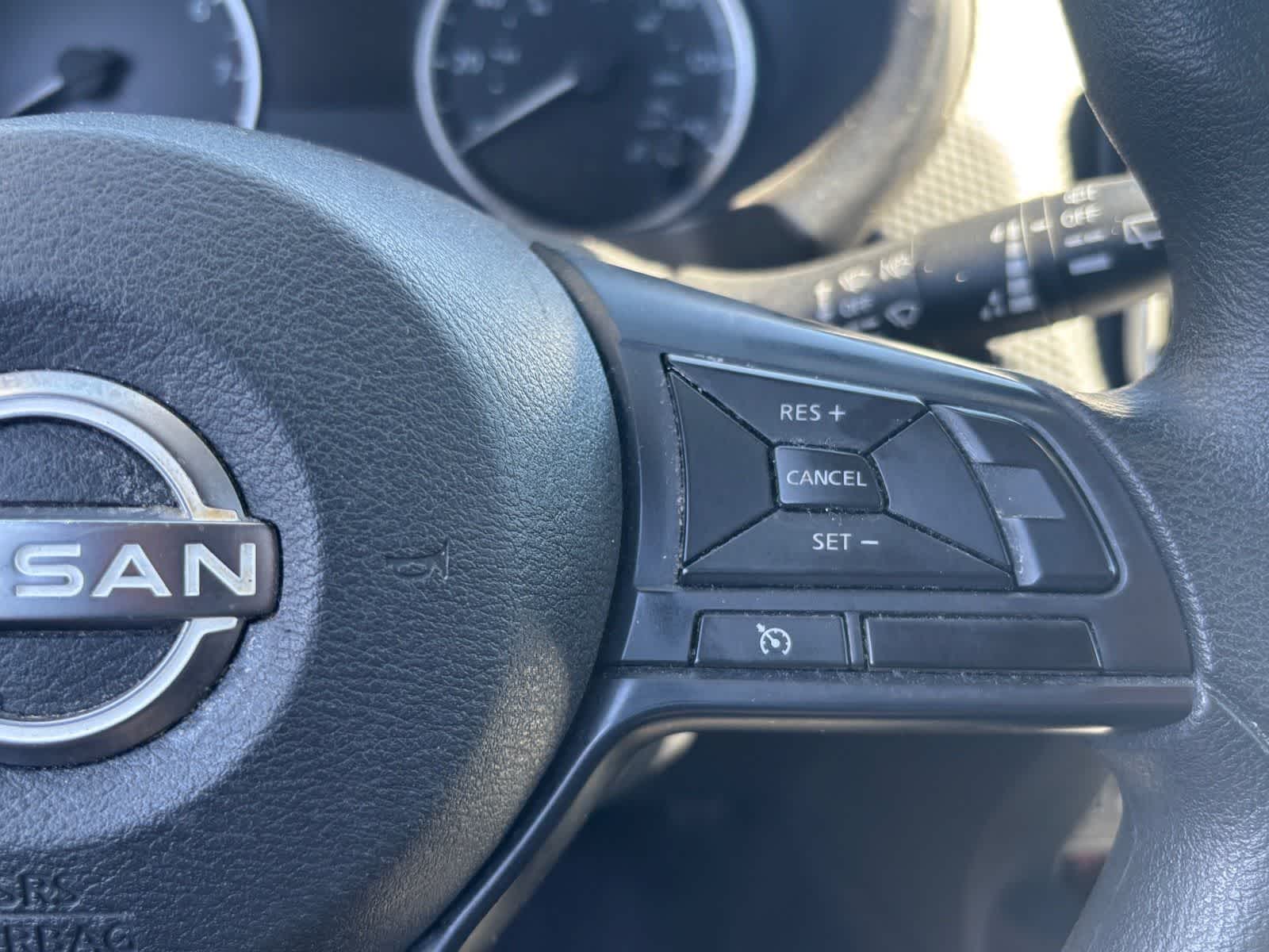 Thumbnail: 2023 Nissan Kicks - 18