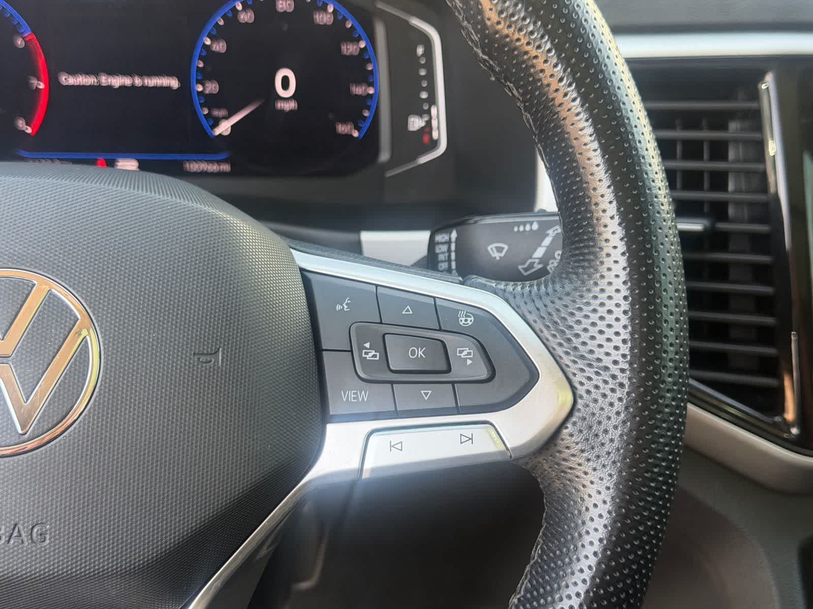 Thumbnail: 2021 Volkswagen Atlas - 21
