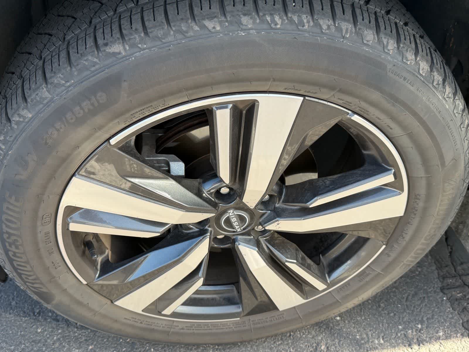 Thumbnail: 2023 Nissan Rogue - 5