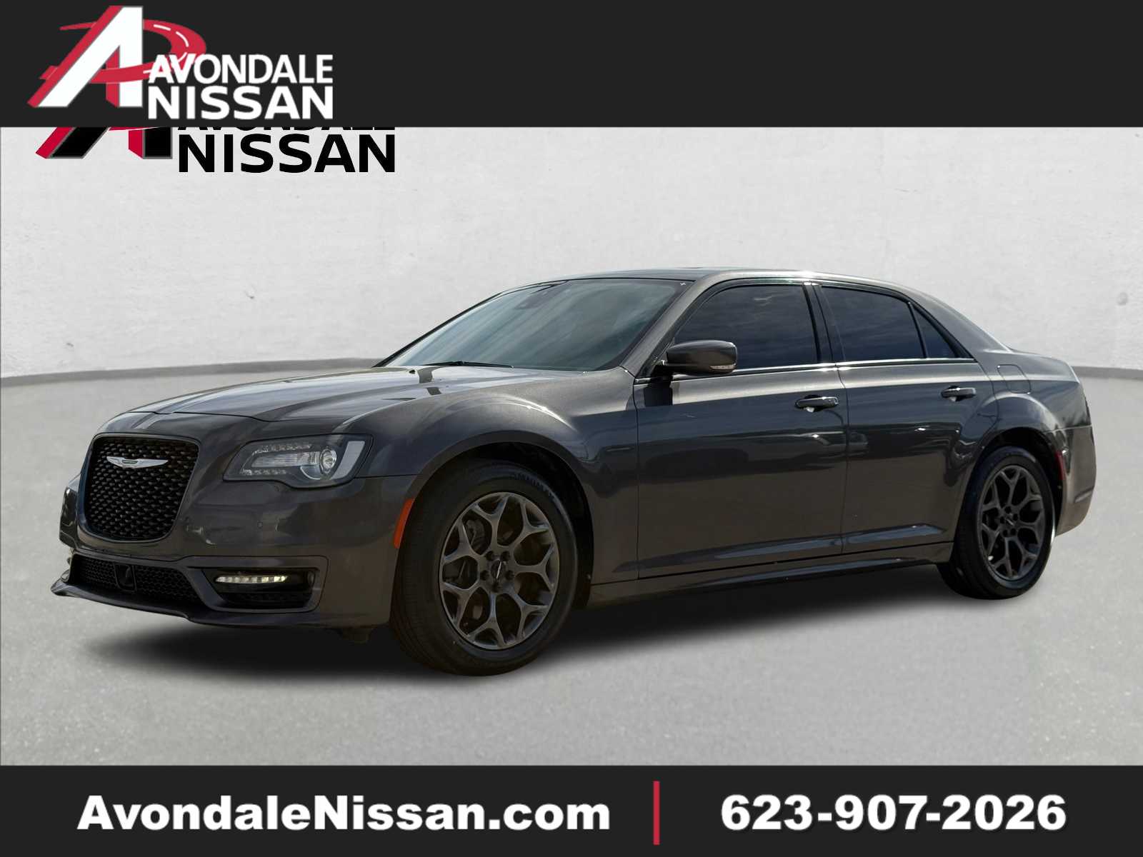 Thumbnail: 2018 Chrysler 300 - 1