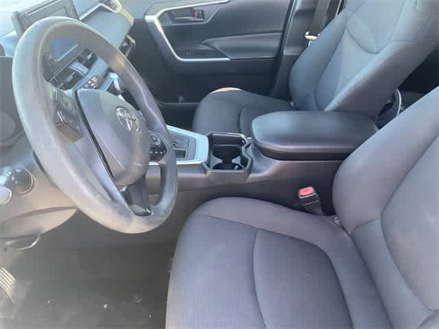 Thumbnail: 2019 Toyota RAV4 - 12