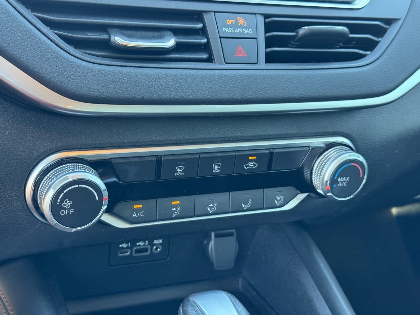 Thumbnail: 2022 Nissan Altima - 22