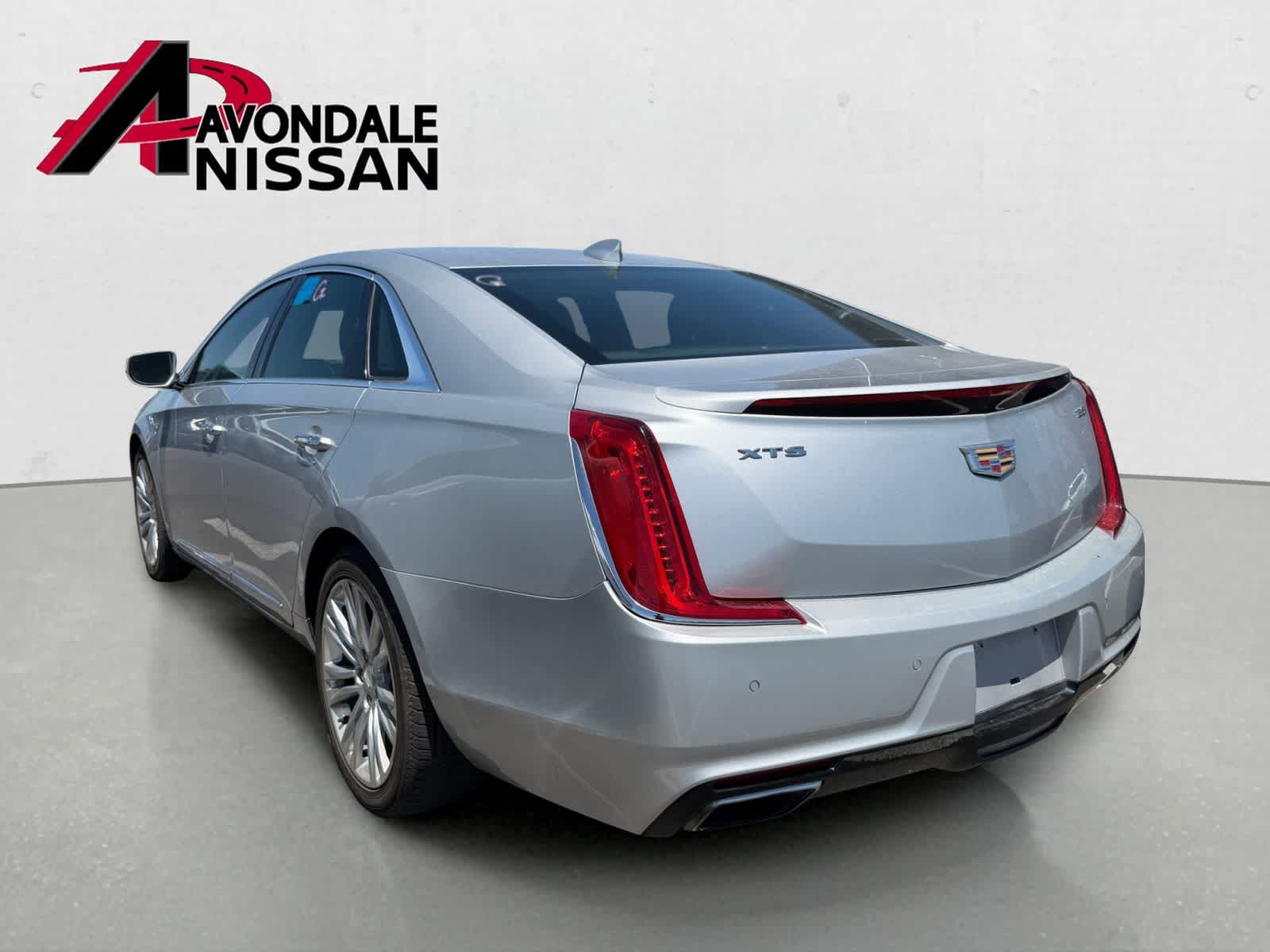 Thumbnail: 2019 Cadillac XTS - 3